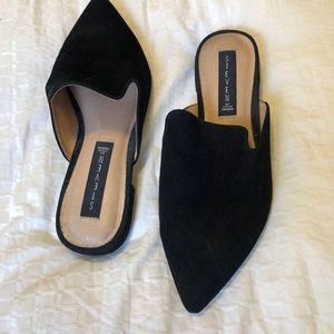 Pointed toe flats by Steve Madden